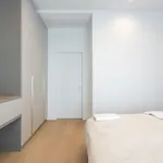 Lavender Luxury King Bed Apartment, Underground Parking Near Promenada Bussiness Center *