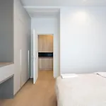 Lavender Luxury King Bed Apartment, Underground Parking Near Promenada Bussiness Center Apartamento Bucarest
